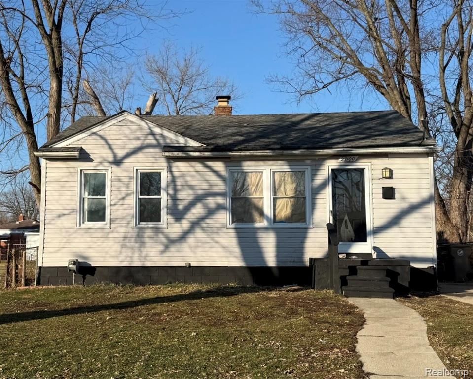 27100 New York Street, Inkster, MI 48141