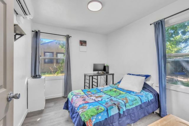 3634 Wings Way, North Highlands, CA 95660