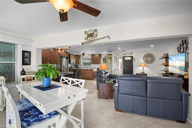 101 SE 41st TER, Cape Coral, FL 33904