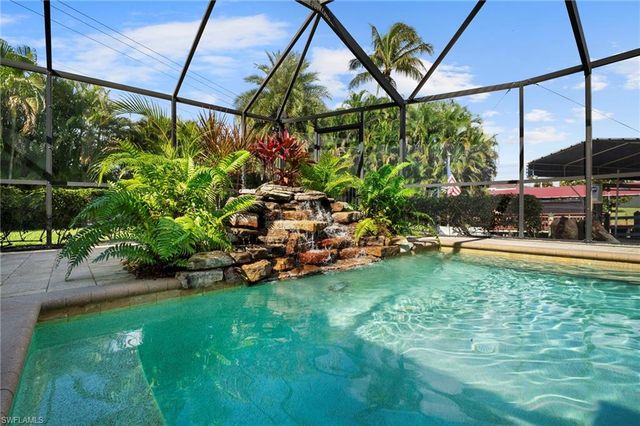 101 SE 41st TER, Cape Coral, FL 33904