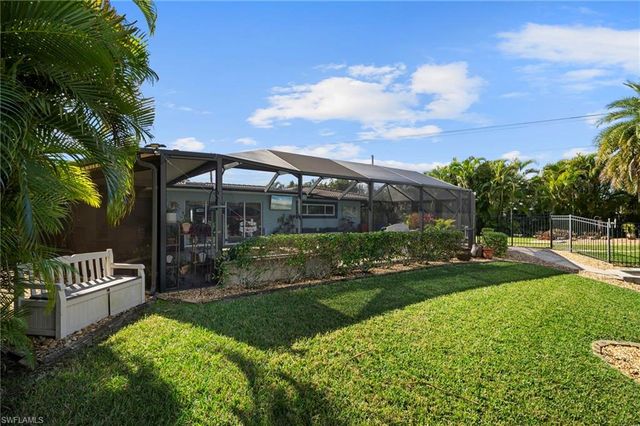 101 SE 41st TER, Cape Coral, FL 33904