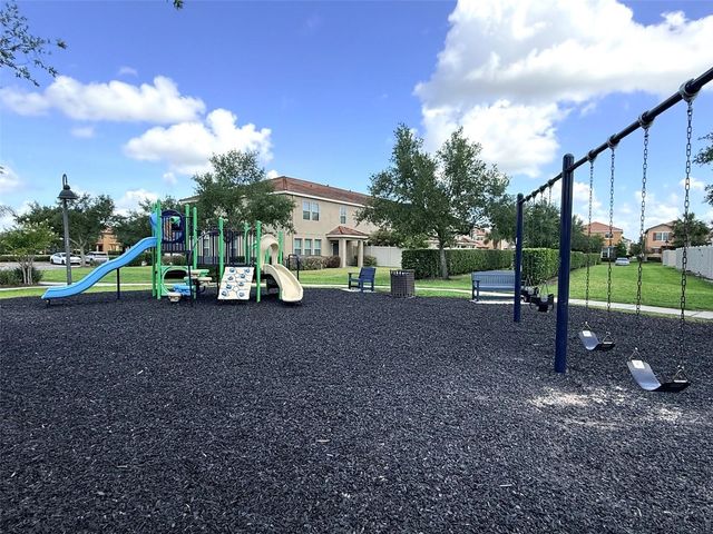 2084 WATER TUPELO WAY, Ocoee, FL 34761