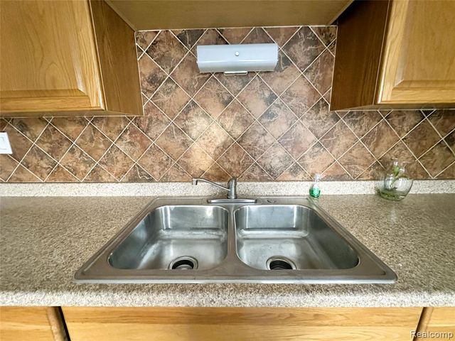 25115 Andover Drive, Dearborn Heights, MI 48125