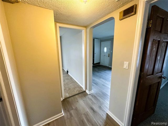 25115 Andover Drive, Dearborn Heights, MI 48125
