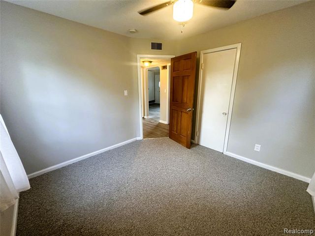 25115 Andover Drive, Dearborn Heights, MI 48125