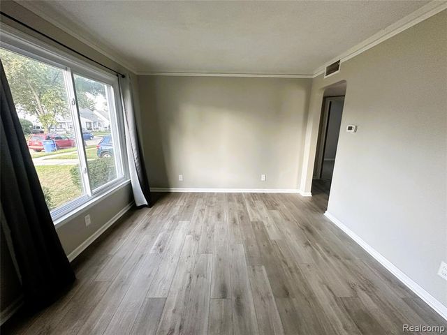 25115 Andover Drive, Dearborn Heights, MI 48125