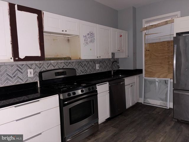 3413 NOBLE ST, Baltimore, MD 21224