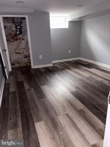3413 NOBLE ST, Baltimore, MD 21224