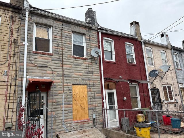 3413 NOBLE ST, Baltimore, MD 21224