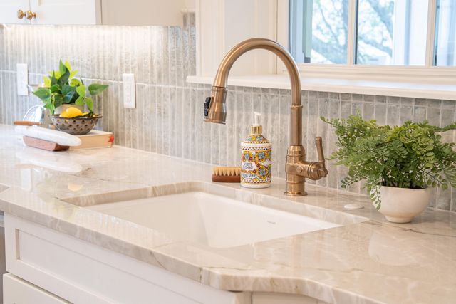 108 Live Oak Drive, Mount Pleasant, SC 29464