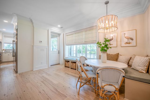 108 Live Oak Drive, Mount Pleasant, SC 29464