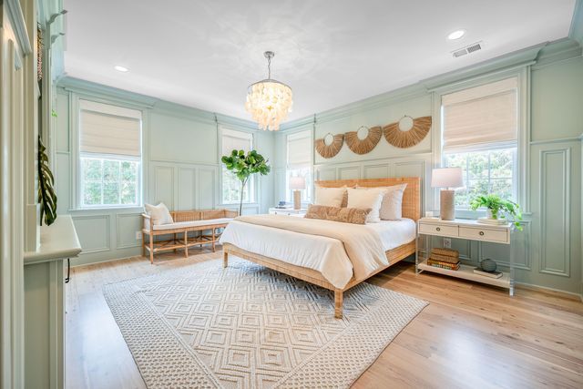 108 Live Oak Drive, Mount Pleasant, SC 29464