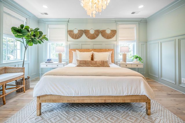 108 Live Oak Drive, Mount Pleasant, SC 29464