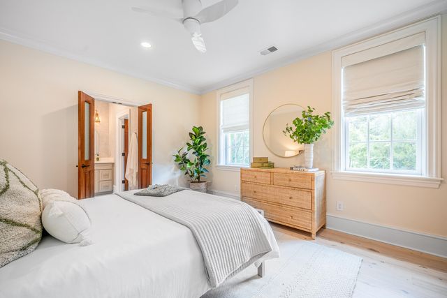 108 Live Oak Drive, Mount Pleasant, SC 29464