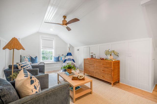 108 Live Oak Drive, Mount Pleasant, SC 29464