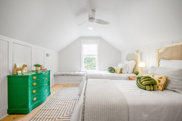 108 Live Oak Drive, Mount Pleasant, SC 29464