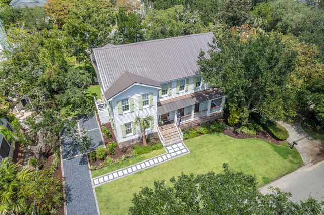 108 Live Oak Drive, Mount Pleasant, SC 29464