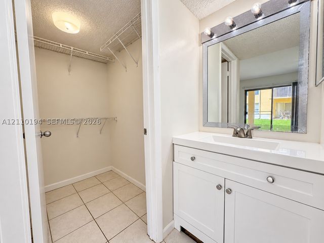 6331 La Costa Dr A, Boca Raton, FL 33433