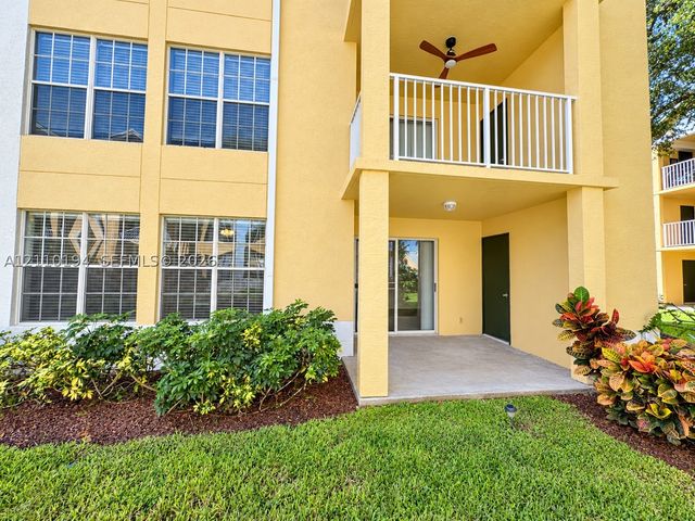 6331 La Costa Dr A, Boca Raton, FL 33433