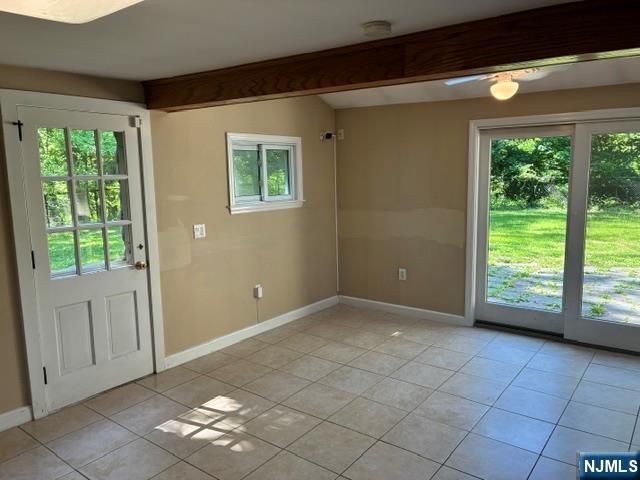 19 Crescent Road, Wayne, NJ 07470