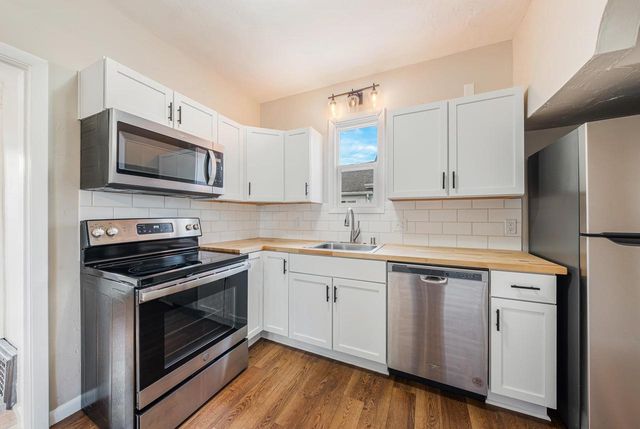 1421 CEDAR STREET, Oshkosh, WI 54901