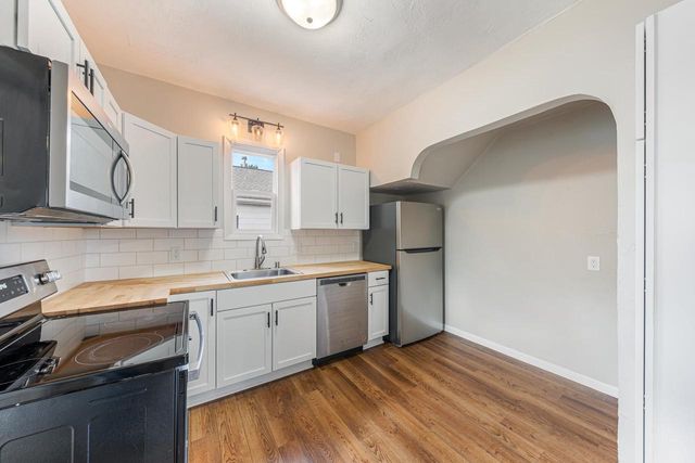 1421 CEDAR STREET, Oshkosh, WI 54901