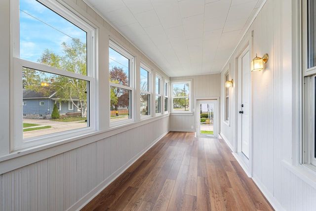1421 CEDAR STREET, Oshkosh, WI 54901