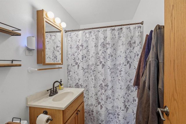 2514 W RAMSEY AVENUE, Milwaukee, WI 53221