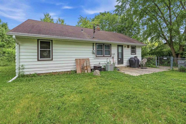 2514 W RAMSEY AVENUE, Milwaukee, WI 53221