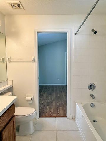 2345 ROANOKE SPRINGS DRIVE, Ruskin, FL 33570