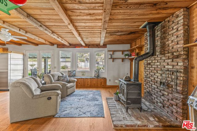 28132 Oak Spring Canyon Road, Canyon Country, CA 91387