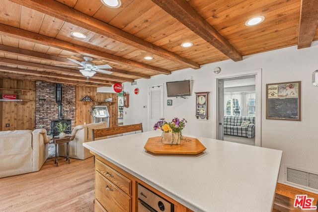 28132 Oak Spring Canyon Road, Canyon Country, CA 91387