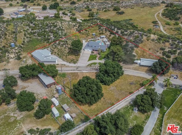 28132 Oak Spring Canyon Road, Canyon Country, CA 91387