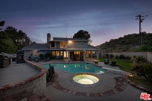 28132 Oak Spring Canyon Road, Canyon Country, CA 91387