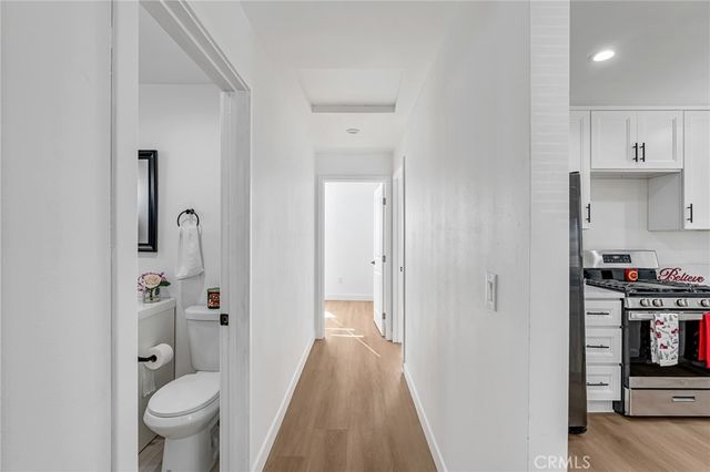 622 W 99th, Los Angeles, CA 90044