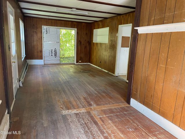 4408 State Route 9, Warrensburg, NY 12885