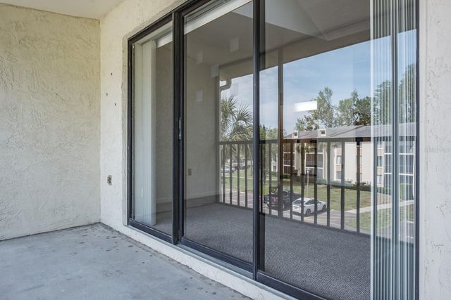 3166 LAKE PINE WAY S E3, Tarpon Springs, FL 34688