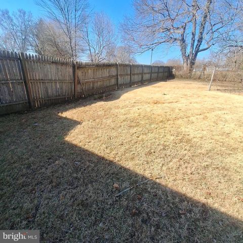 403 TRENTON CT, Wallingford, PA 19086