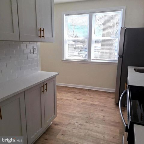 403 TRENTON CT, Wallingford, PA 19086