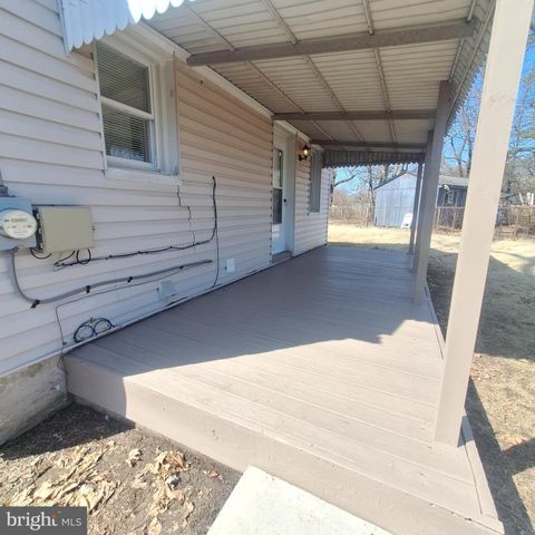 403 TRENTON CT, Wallingford, PA 19086