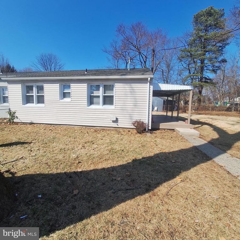 403 TRENTON CT, Wallingford, PA 19086