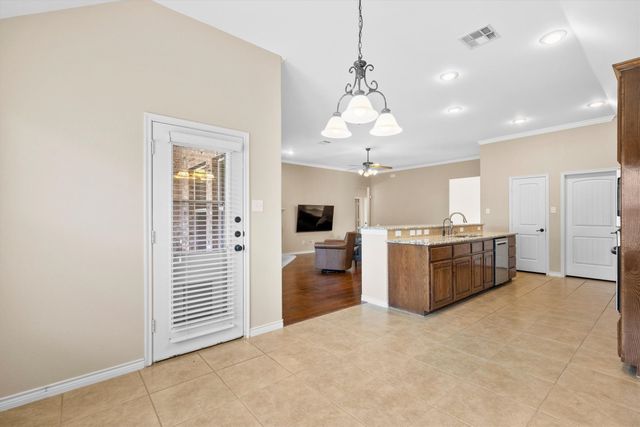 1504 Pillar Bluff Way, Mckinney, TX 75072