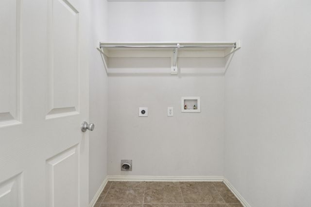 588 Louder Way, Fate, TX 75087