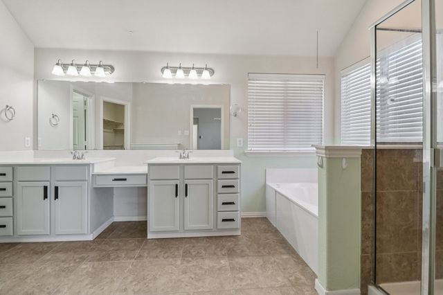 588 Louder Way, Fate, TX 75087