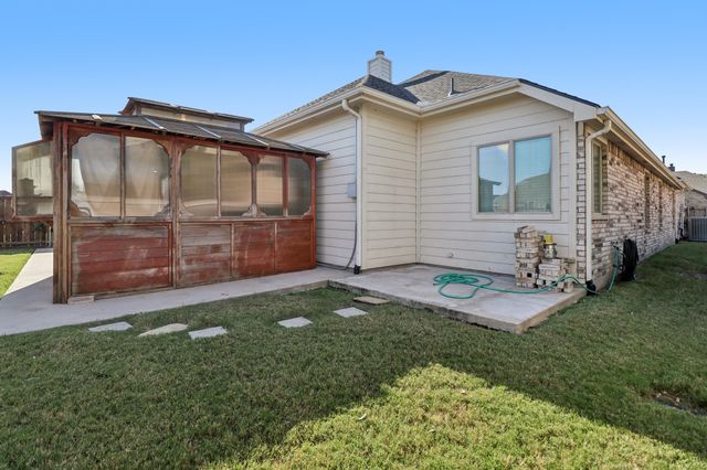 588 Louder Way, Fate, TX 75087