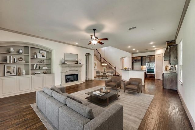 2329 Chadwick Lane, Garland, TX 75044
