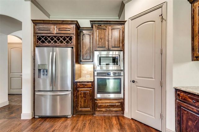 2329 Chadwick Lane, Garland, TX 75044