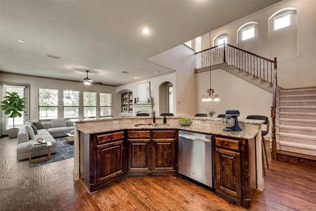 2329 Chadwick Lane, Garland, TX 75044