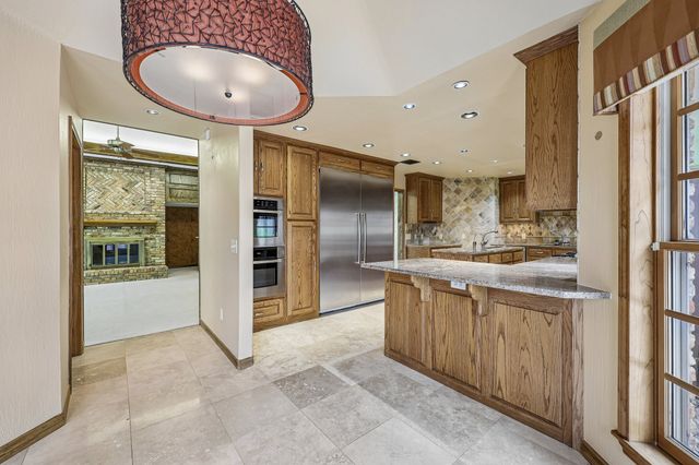 1524 Faringdon Drive, Plano, TX 75075