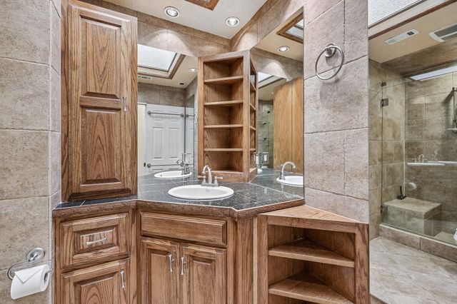 1524 Faringdon Drive, Plano, TX 75075